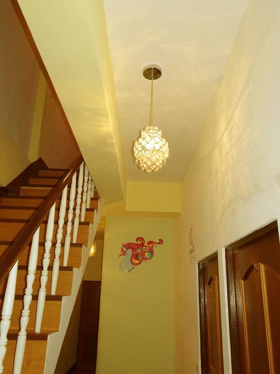Big Bear Hostel Jiaxin Екстериор снимка